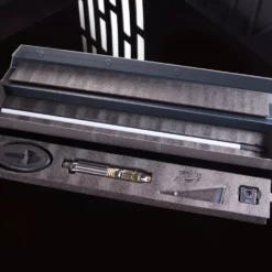 Disney Store Sabre Laser Mace Windu Legacy, Star Wars 13 Disney Store Sabre Laser Mace Windu Legacy, Star Wars -Disney 461063588858 5