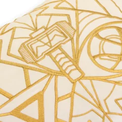 Disney Store Coussin Avengers 9 Disney Store Coussin Avengers -Disney 465043676474 3