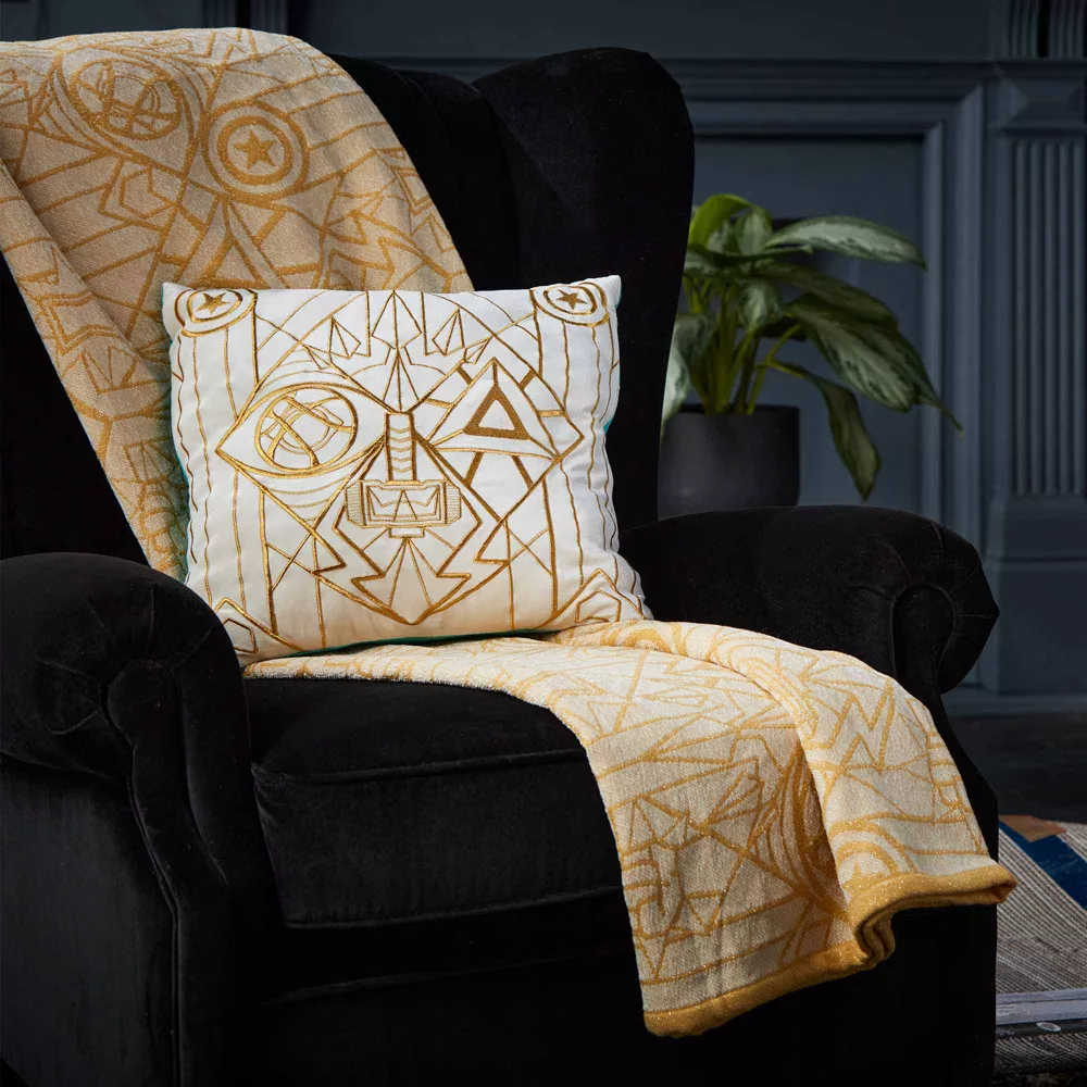 Disney Store Plaid Avengers 4 Disney Store Plaid Avengers – Image 2