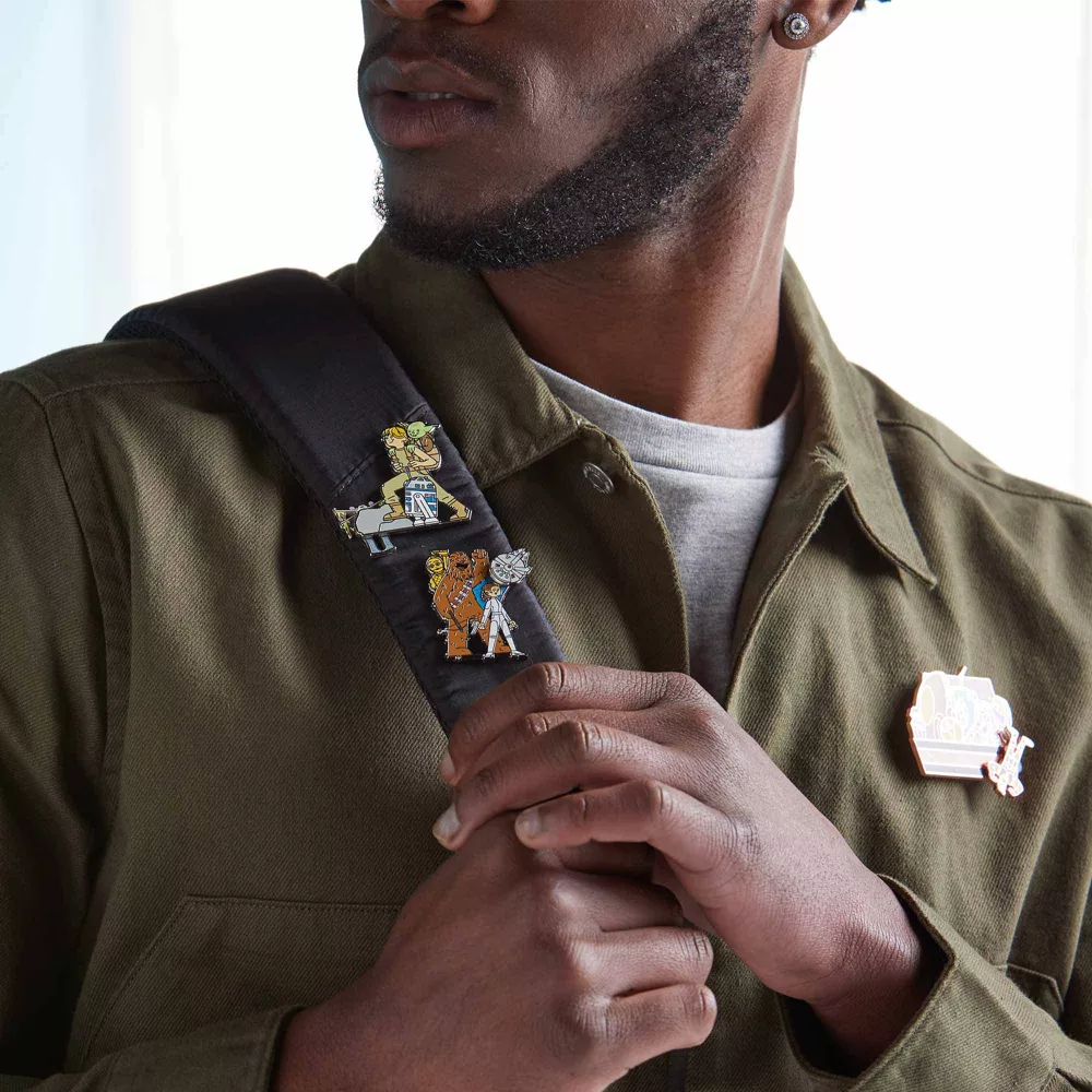 Disney Store Pin's De Figurine Vintage R2-D2, Star Wars 4 Disney Store Pin's De Figurine Vintage R2-D2, Star Wars – Image 2